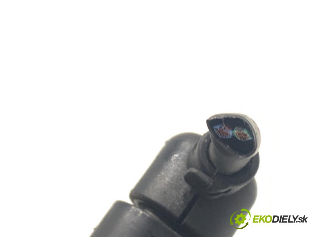 VW PASSAT B7 sedan 2013 103 kW 2.0 TDI 1968 Regulátor tlaku paliva 0281006075 (Palivový systém ostatní)