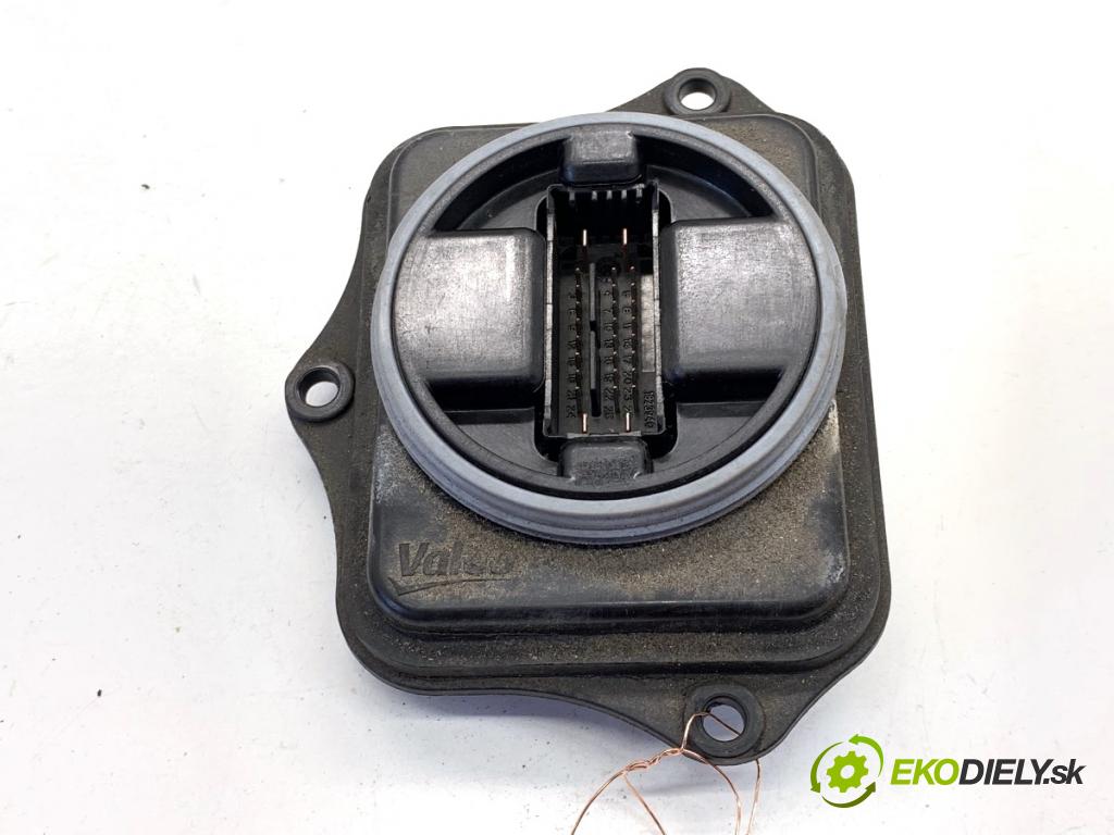 VW PASSAT B7 sedan 2013 103 kW 2.0 TDI 1968 Modul uhlu svetla 3D0941329B