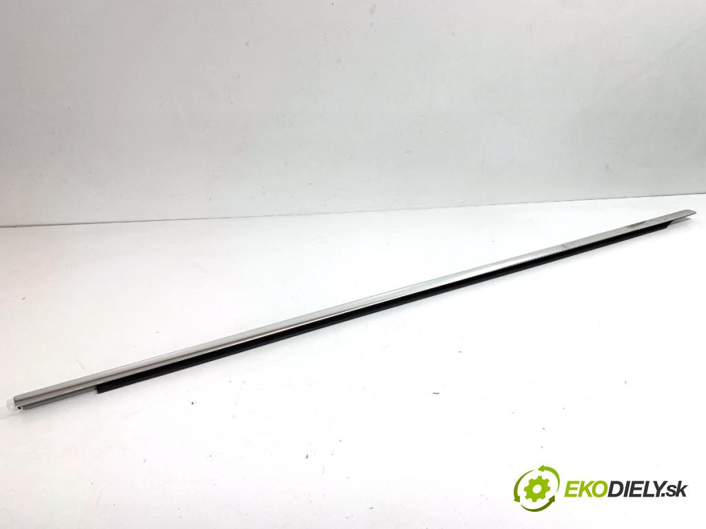 VW PASSAT B7 sedan 2013 103 kW 2.0 TDI 1968 lišta Sbírání: přední část pravý