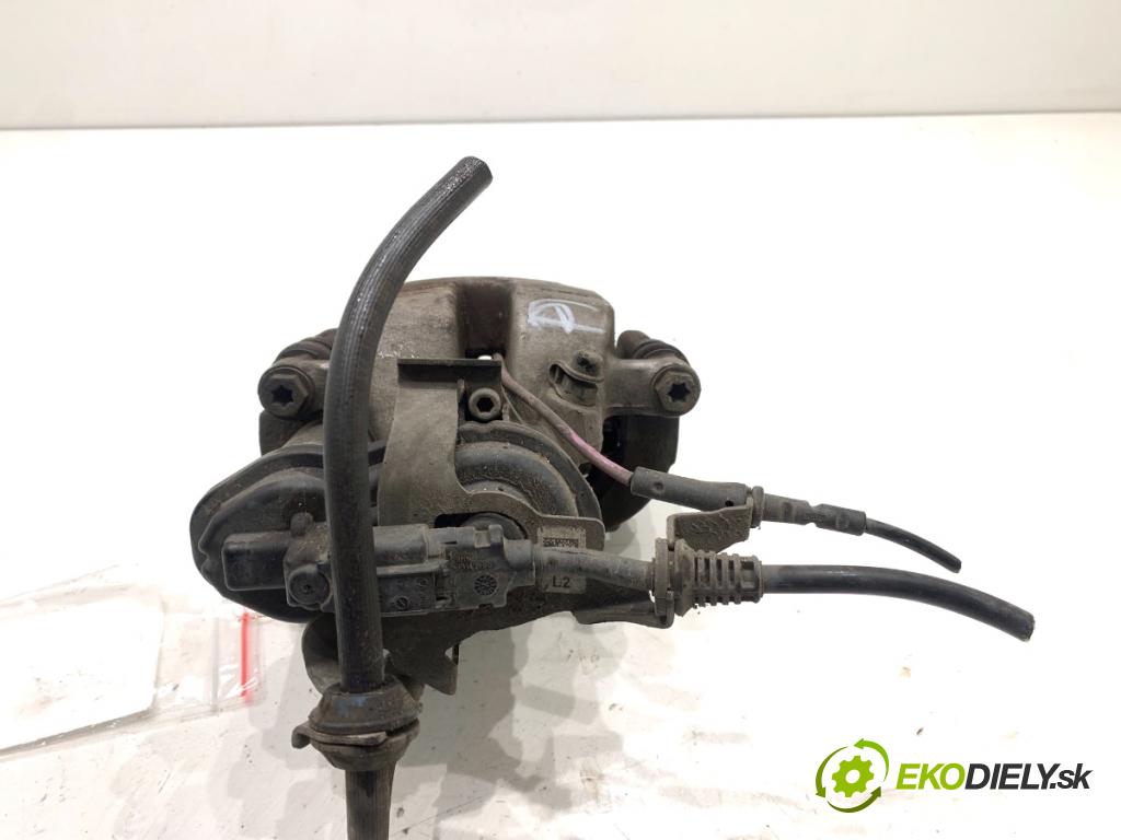 BMW G31 Kombi 2020 140 kW 520 d 1995 Brzdič strmeň pravy zad 42/20/330