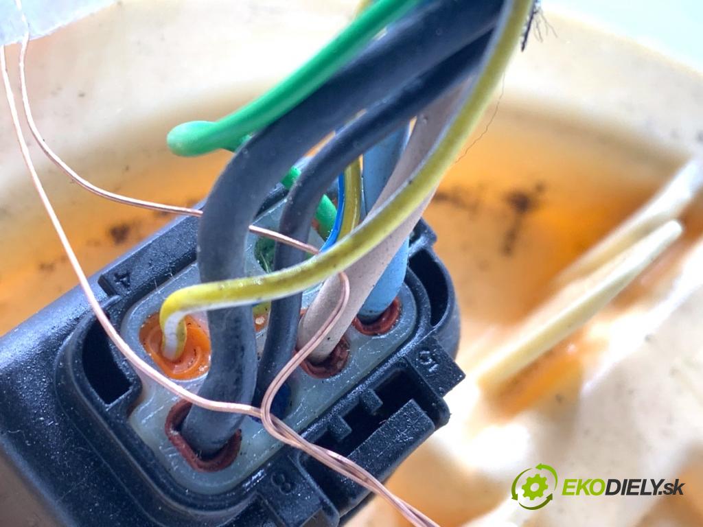 BMW G31 Kombi 2020 140 kW 520 d 1995 Pumpa paliva 7476107