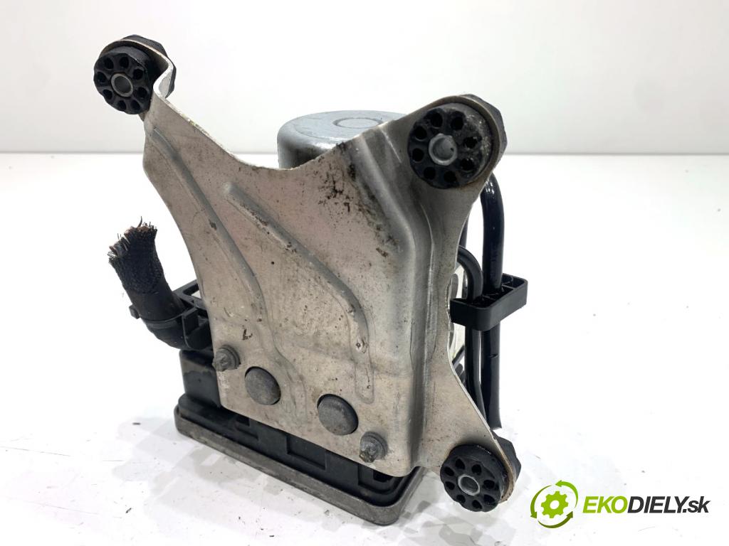 BMW G31 Kombi 2020 140 kW 520 d 1995 Pumpa ABS 5A056C1 (Pumpa ABS)
