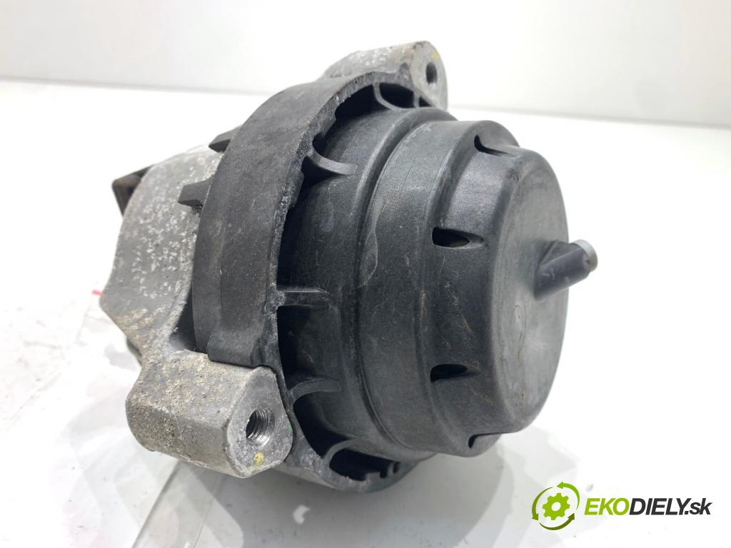 BMW G31 Kombi 2020 140 kW 520 d 1995 AirBag Motor pravy 6883514