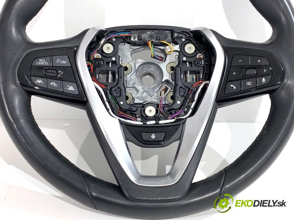 BMW G31 Kombi 2020 140 kW 520 d 1995 volant 6881866 (Volant)