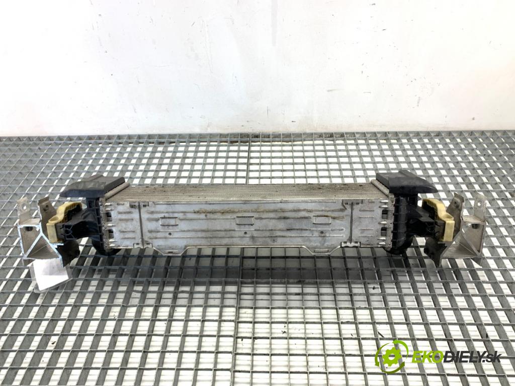 BMW G31 Kombi 2020 140 kW 520 d 1995 intercooler 8576509 (Intercooler (chladič nasávaného vzduchu))