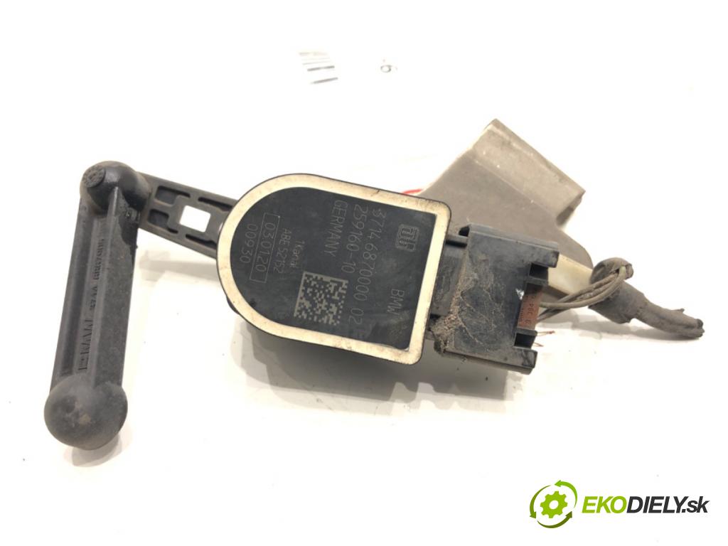 BMW G31 Kombi 2020 140 kW 520 d 1995 snímač ÚROVEŇ: XENON přední část levý 6870000