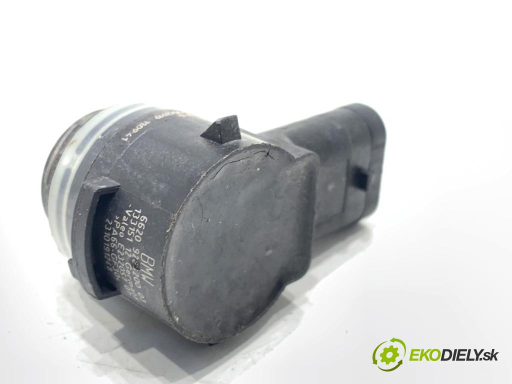 BMW G31 Kombi 2020 140 kW 520 d 1995 Snímač PDC 9283200