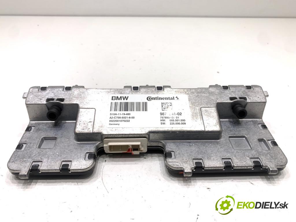 BMW G31 Kombi 2020 140 kW 520 d 1995 KAMERA okna prednej 9871841