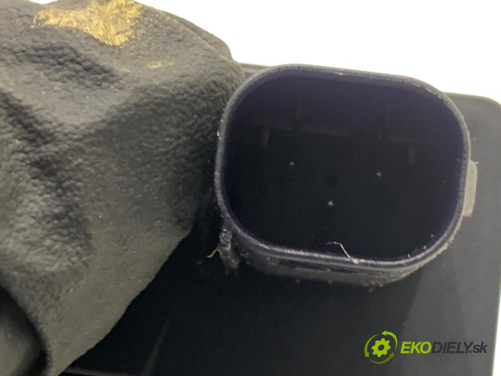 BMW G31 Kombi 2020 140 kW 520 d 1995 snímač KVALITNÍ: vzduchu 6833647