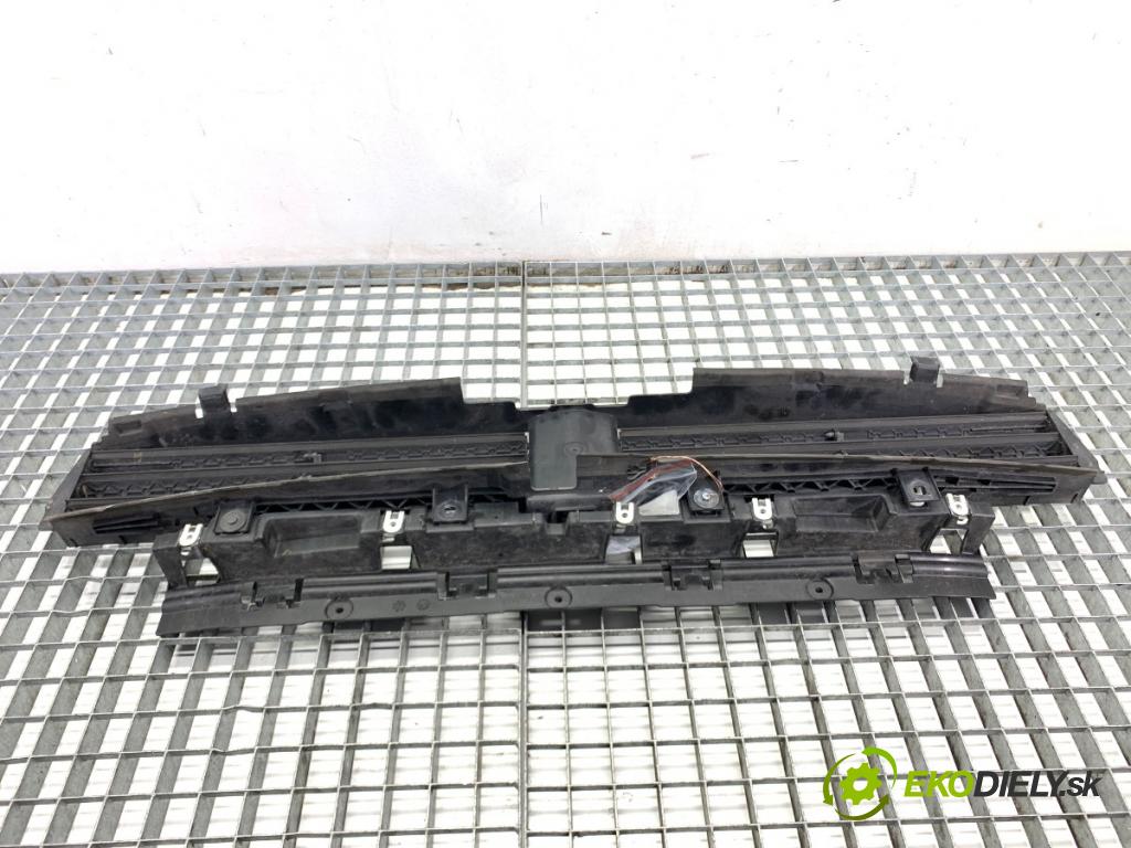 BMW G31 Kombi 2020 140 kW 520 d 1995 Uzávierka: Volant vzduchu 7359788