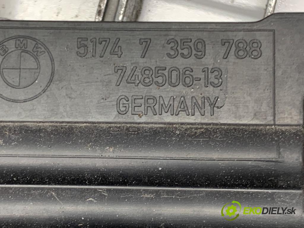 BMW G31 Kombi 2020 140 kW 520 d 1995 ZÁVĚRKA: volant vzduchu 7359788