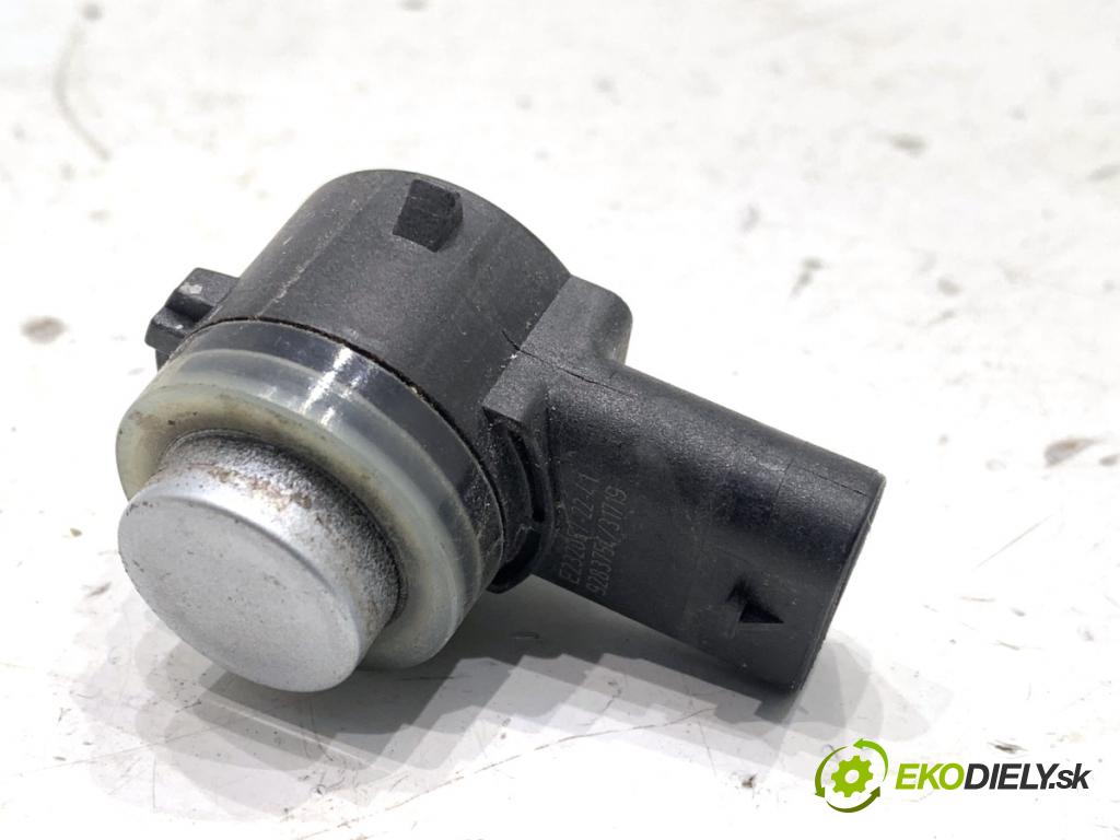 BMW G31 Kombi 2020 140 kW 520 d 1995 Snímač PDC 9283200