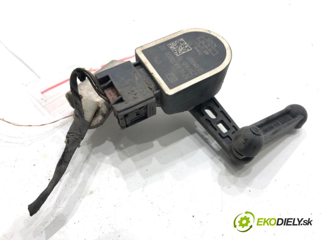 BMW G31 Kombi 2020 140 kW 520 d 1995 snímač ÚROVEŇ: XENON zadní část levý 6870000