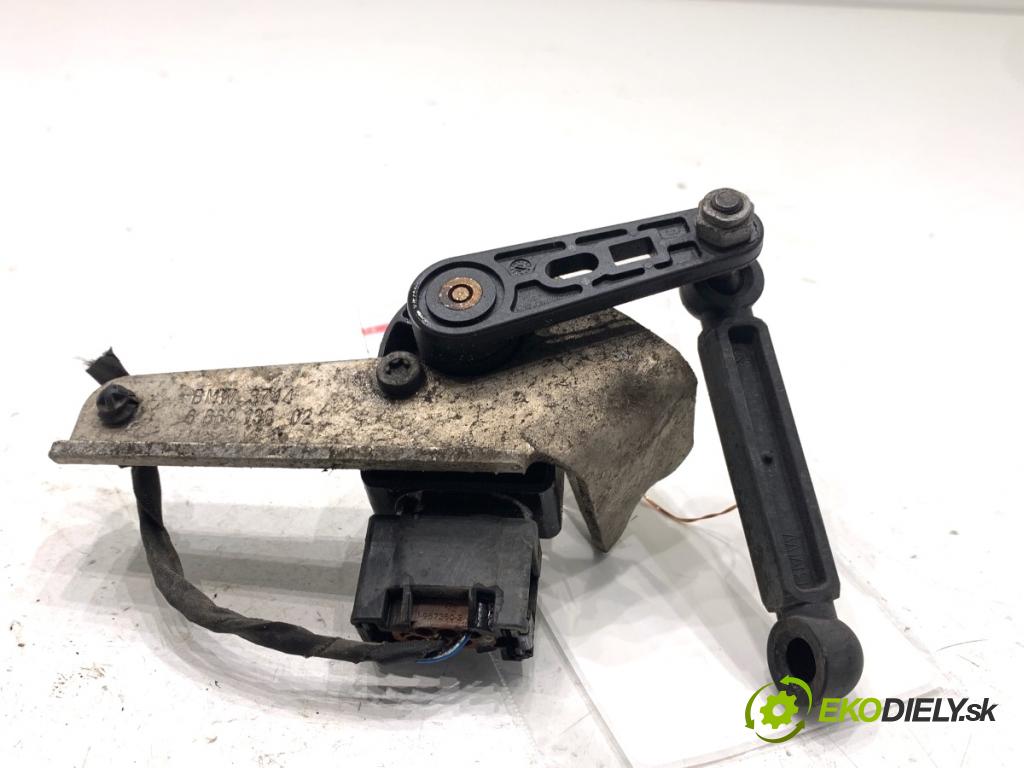 BMW G31 Kombi 2020 140 kW 520 d 1995 snímač ÚROVEŇ: XENON zadní část pravý 2959574