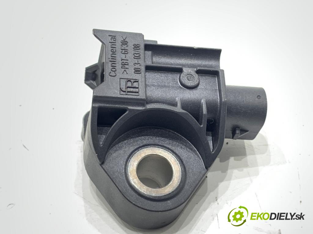 BMW G31 Kombi 2020 140 kW 520 d 1995 Snímač nárazu 9341546 (Snímač nárazu)