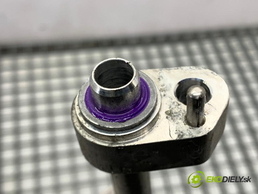 BMW G31 Kombi 2020 140 kW 520 d 1995 rúrka klimatizácie 7943185 (Rúrka klimatizácie)