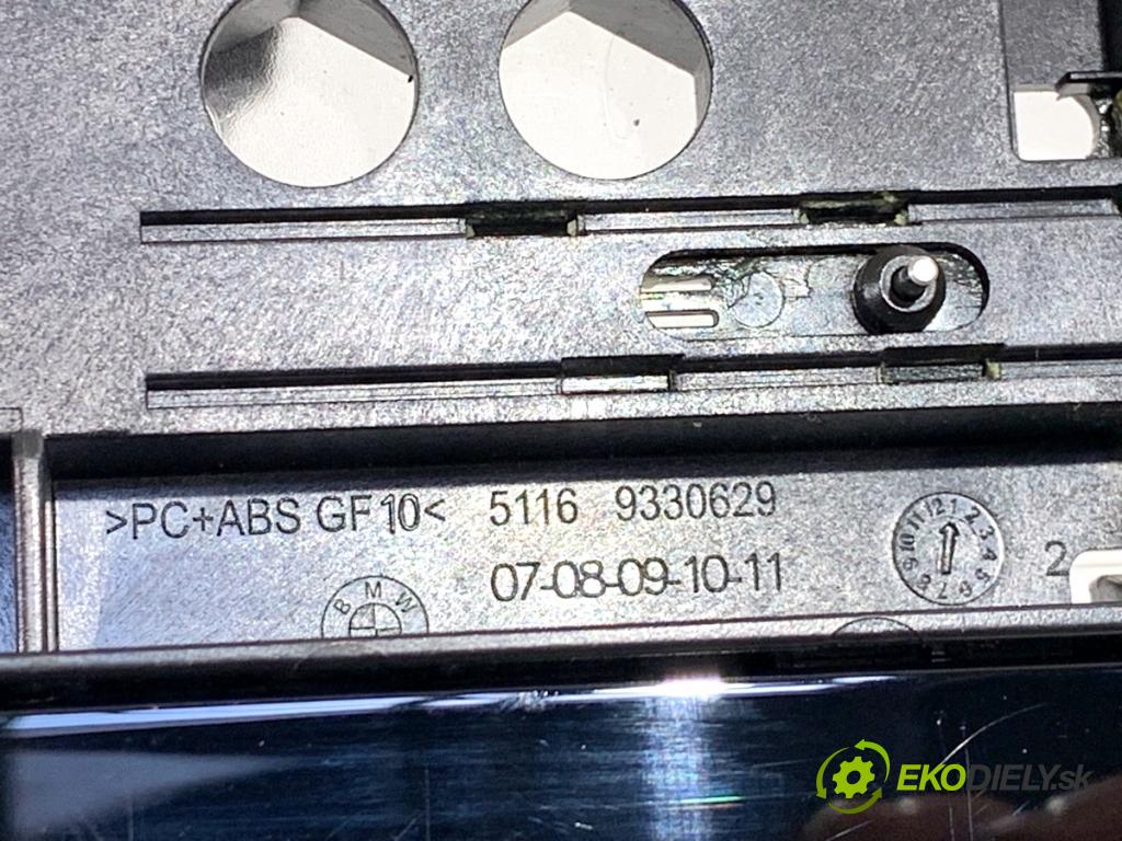 BMW G31 Kombi 2020 140 kW 520 d 1995 kryt Priehradka, kastlík TUNEL: STŘEDNÍ: 9330629