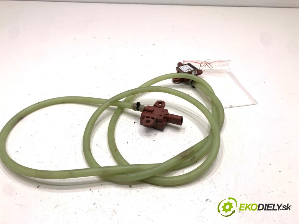 BMW G31 Kombi 2020 140 kW 520 d 1995 snímač OCHRANA Chodci 9337656