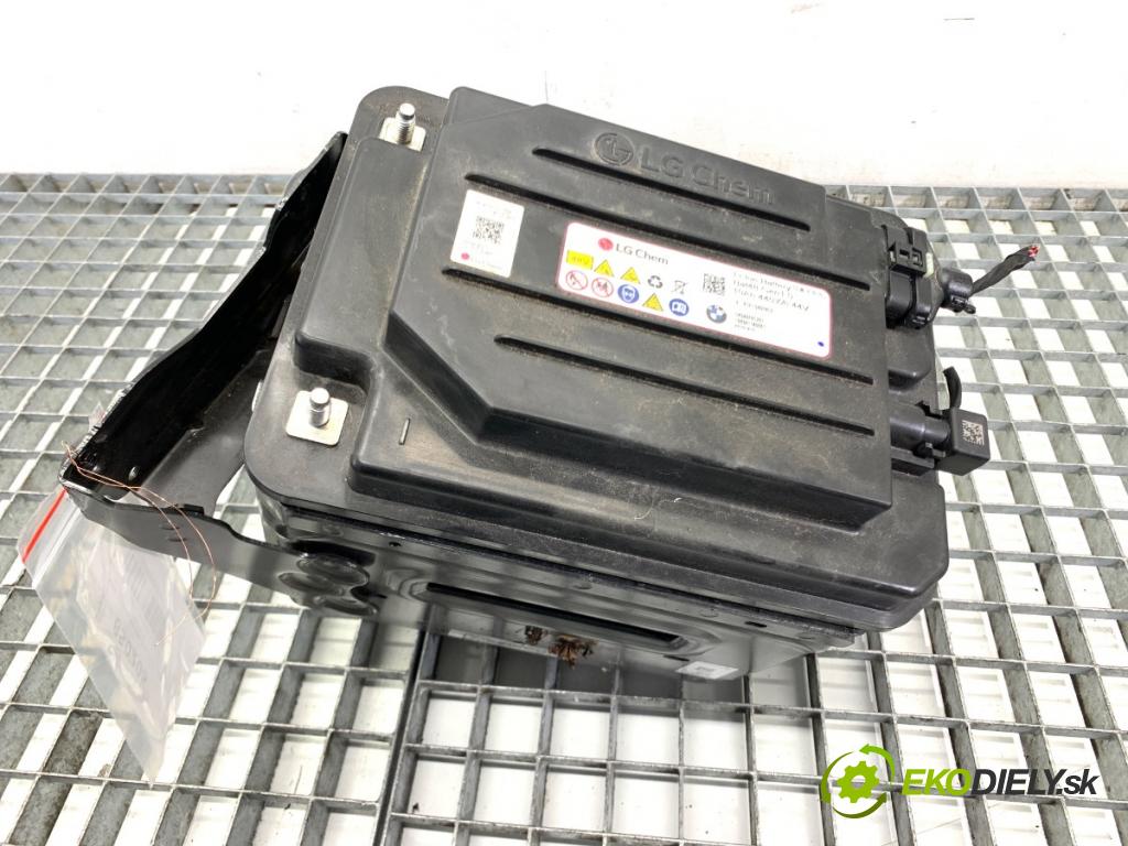 BMW G31 Kombi 2020 140 kW 520 d 1995 BATERIA HYBRYDA 5A0E6C2