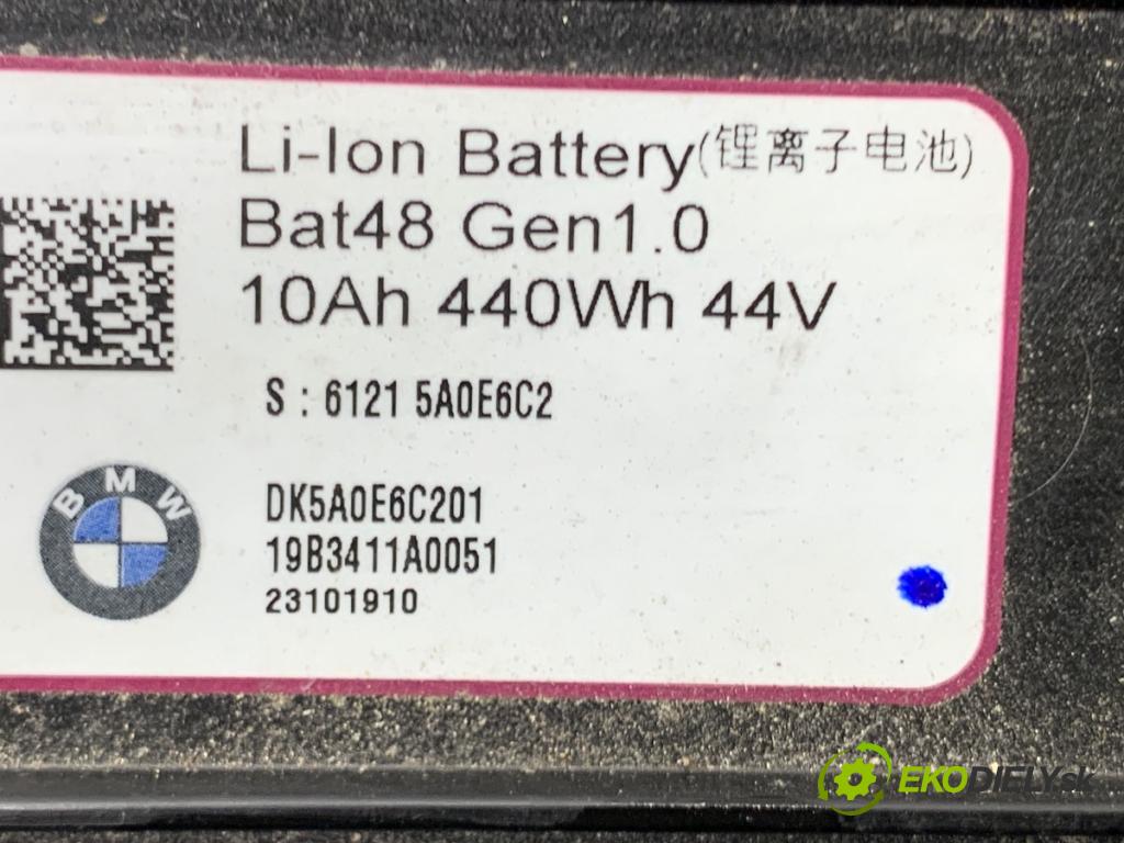 BMW G31 Kombi 2020 140 kW 520 d 1995 BATERIA HYBRYDA 5A0E6C2
