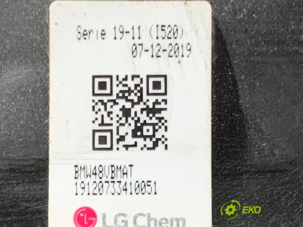 BMW G31 Kombi 2020 140 kW 520 d 1995 BATERIA HYBRYDA 5A0E6C2