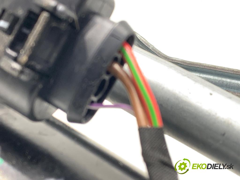 BMW G31 Kombi 2020 140 kW 520 d 1995 mechanismus stěračů přední část W224097 (Motorek stěračů přední)