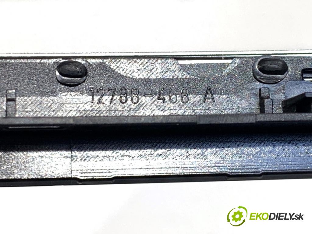 BMW G31 Kombi 2020 140 kW 520 d 1995 lišty kryt 9391273 9391272 (Lišta)