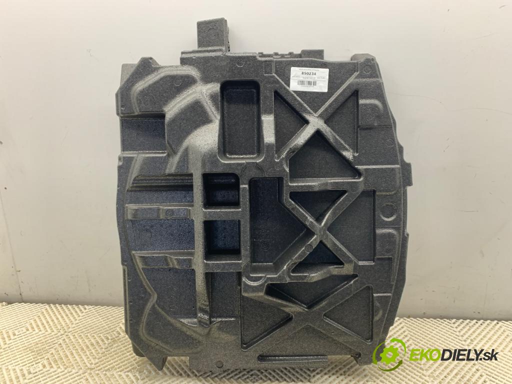 JAGUAR E-PACE SUV 2020 132 kW 2.0 D180 AWD 1999 vložka kufra polystyrenové J9C3-19G381-AC