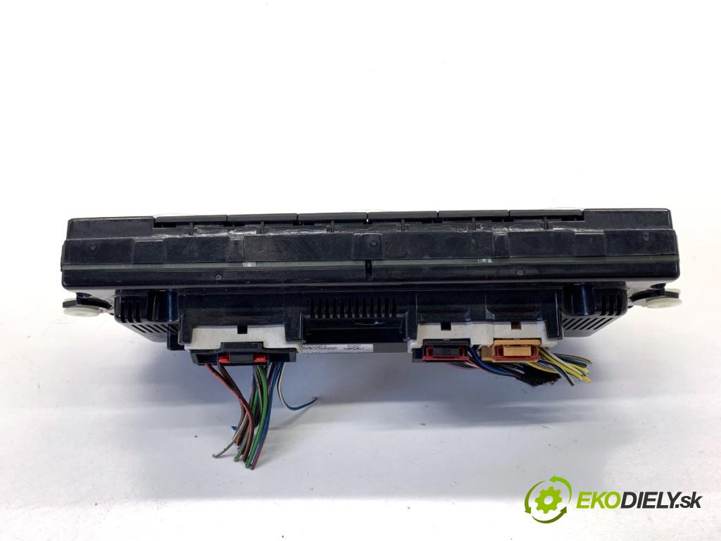 VW PASSAT B7 sedan 2013 103 kW 2.0 TDI 1968 Panel ovládania kúrenia 3AA907044BT (Prepínacie páčky pod volantom)