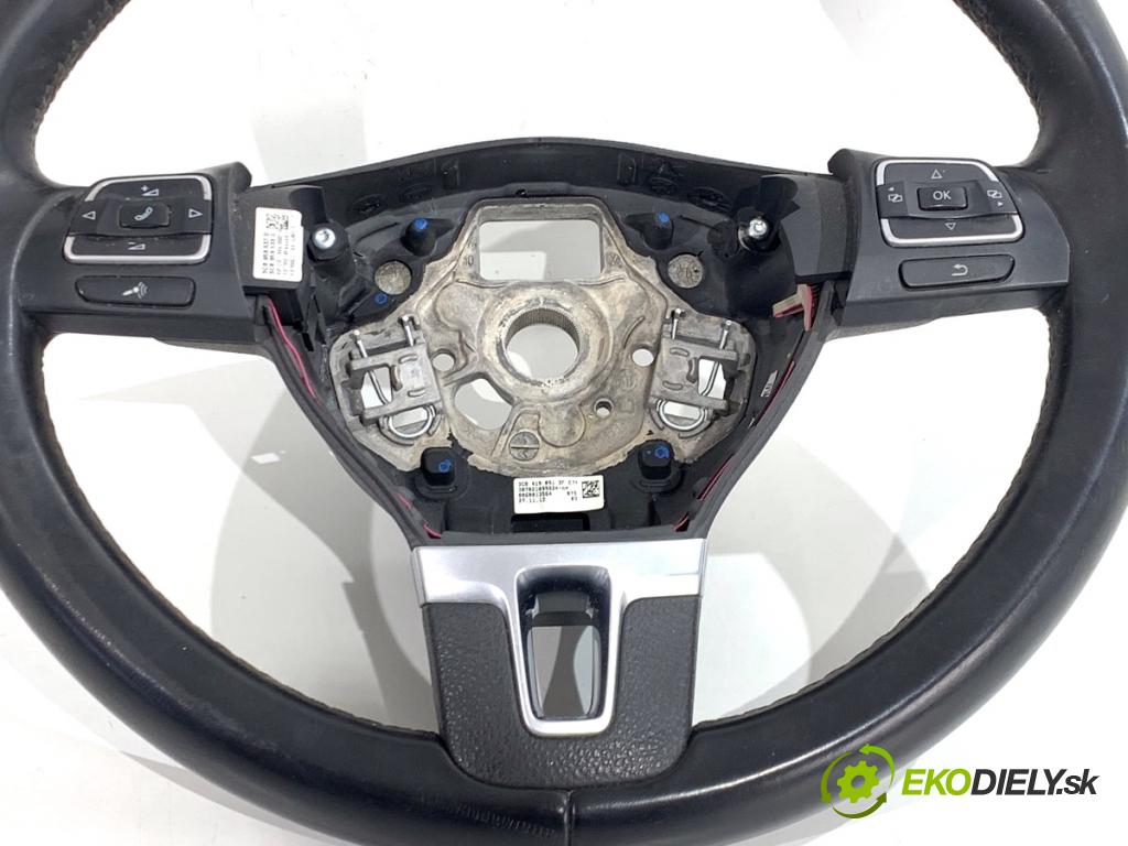 VW PASSAT B7 sedan 2013 103 kW 2.0 TDI 1968 volant 3C8419091BF (Volant)