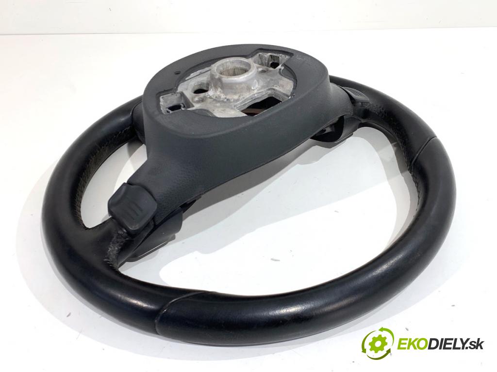 VW PASSAT B7 sedan 2013 103 kW 2.0 TDI 1968 volant 3C8419091BF (Volant)