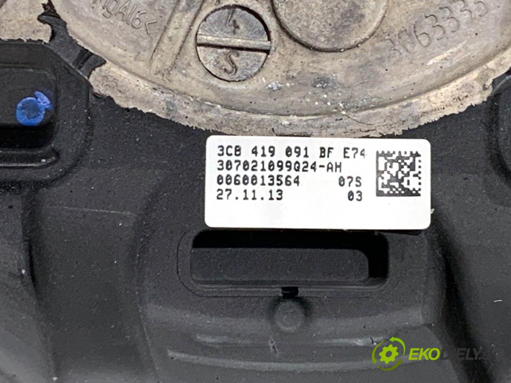 VW PASSAT B7 sedan 2013 103 kW 2.0 TDI 1968 Volant 3C8419091BF (Volant)