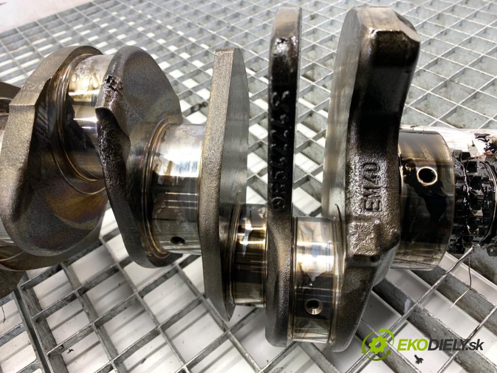 MERCEDES-BENZ W218 Kombi 2016 190 kW CLS 350 d 4-matic (218.994) 2987 Kardaň, hriadeľ KLIKA: R64224 (Blok motora ostatné)