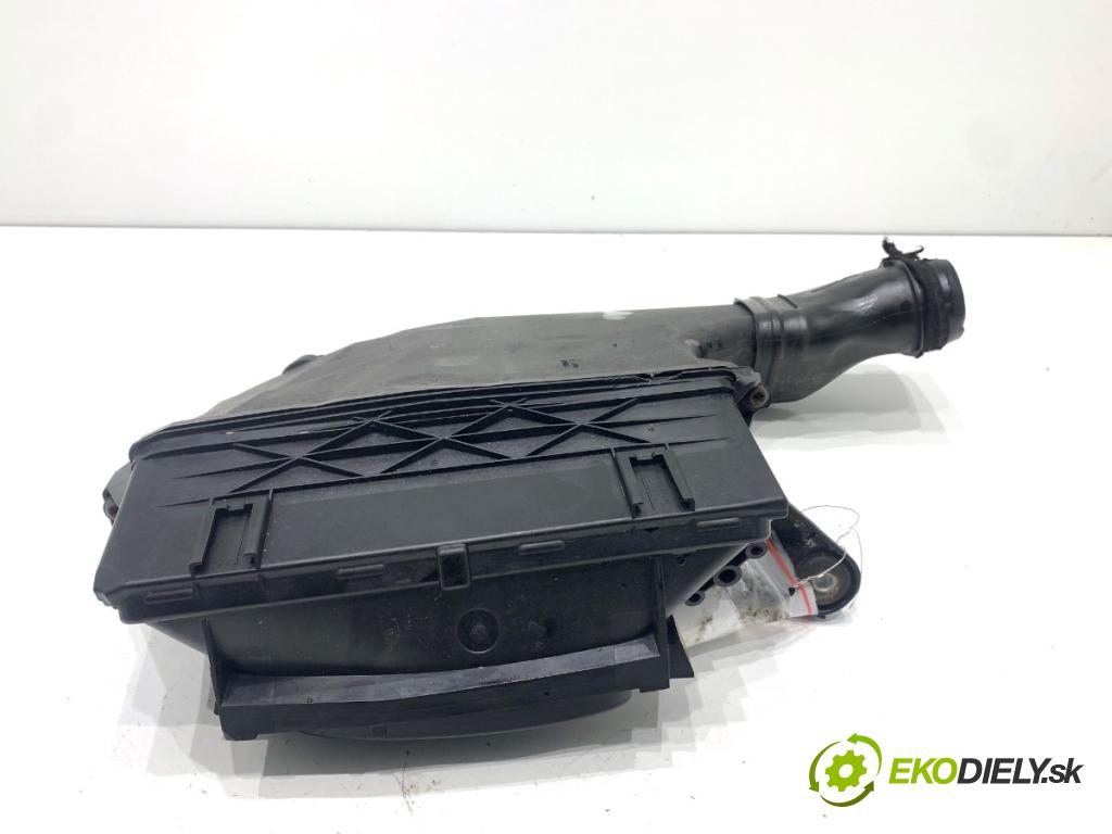 MERCEDES-BENZ W218 Kombi 2016 190 kW CLS 350 d 4-matic (218.994) 2987 obal filtra vzduchu A6420903501 (Kryt vzduchového filtru)