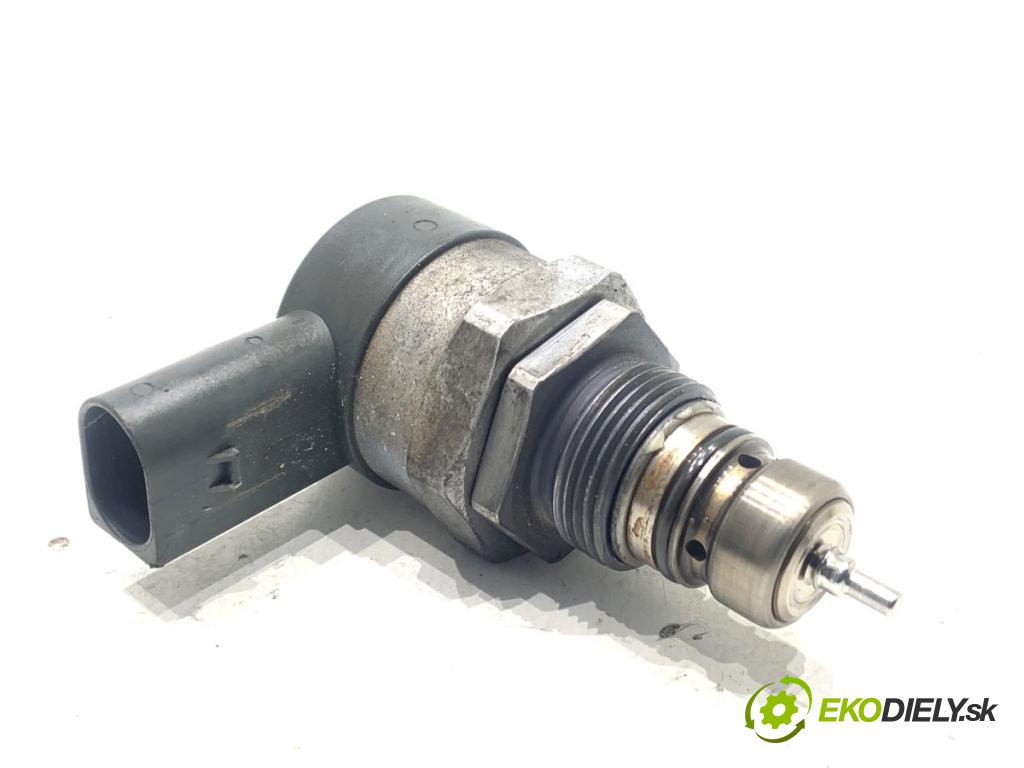 MERCEDES-BENZ W218 Kombi 2016 190 kW CLS 350 d 4-matic (218.994) 2987 Regulátor tlaku paliva A6420700146 (Palivový systém ostatní)