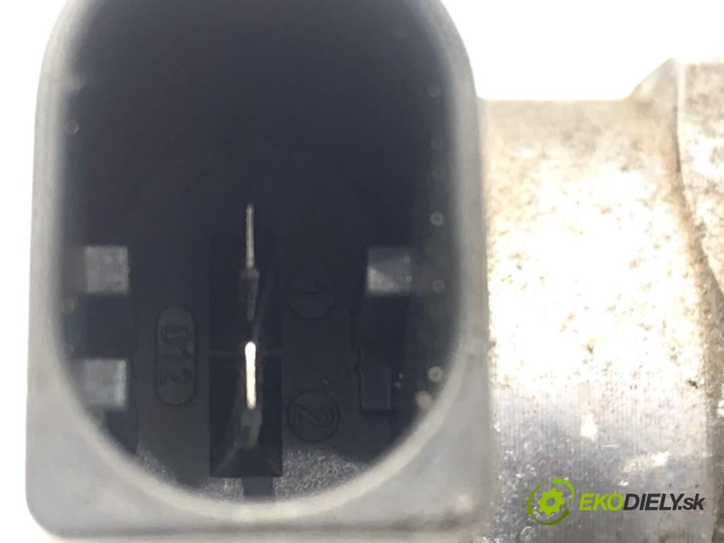 MERCEDES-BENZ W218 Kombi 2016 190 kW CLS 350 d 4-matic (218.994) 2987 Regulátor tlaku paliva A6420700146 (Palivový systém ostatní)