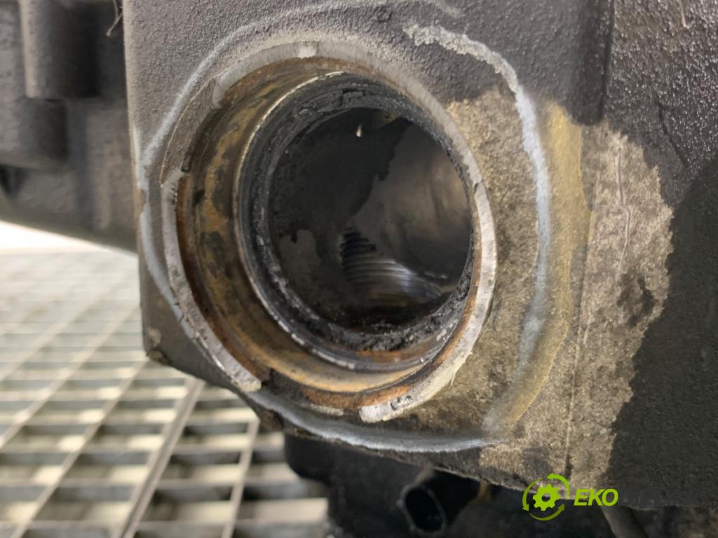 MERCEDES-BENZ W218 Kombi 2016 190 kW CLS 350 d 4-matic (218.994) 2987 MISKA: olejová  (Olejová vaňa)