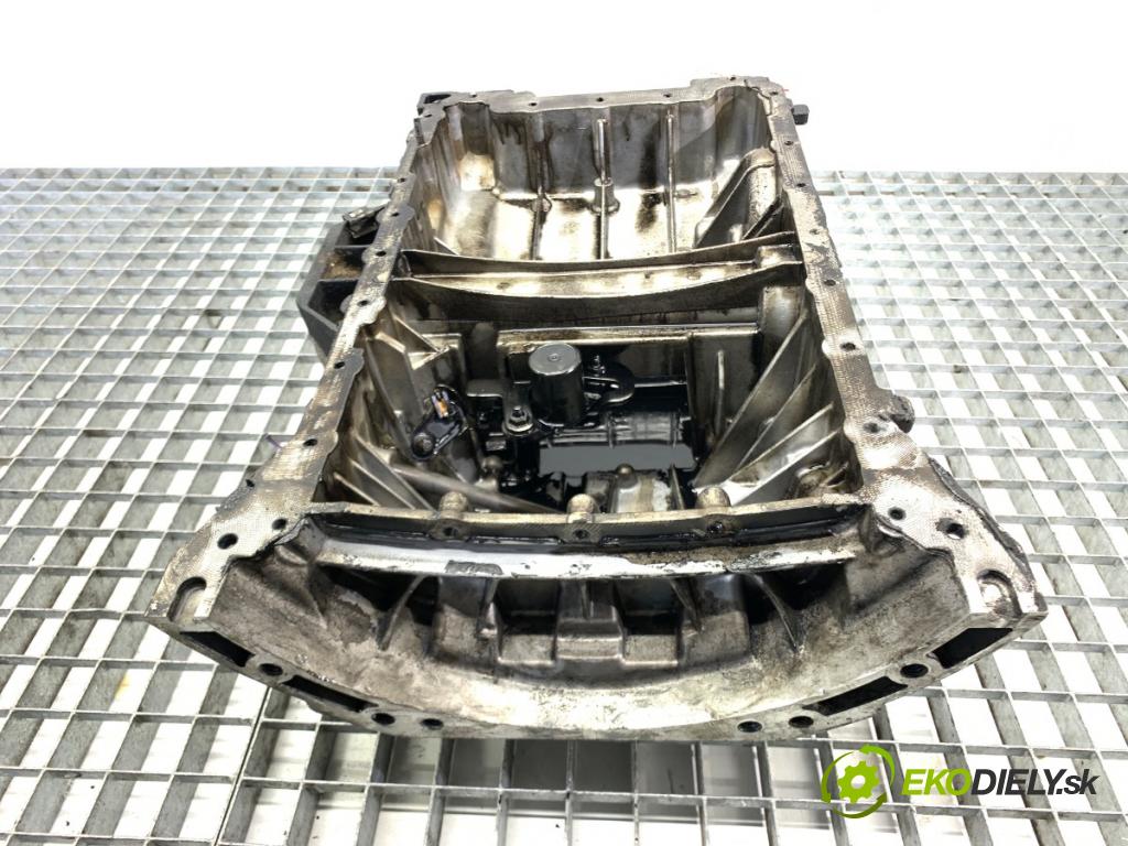 MERCEDES-BENZ W218 Kombi 2016 190 kW CLS 350 d 4-matic (218.994) 2987 MISKA: olejová  (Olejová vaňa)