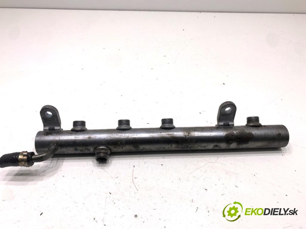 MERCEDES-BENZ W218 Kombi 2016 190 kW CLS 350 d 4-matic (218.994) 2987 lišta vstřikovací A6420703395 (Vstřikovací lišta)