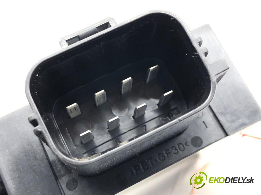 JAGUAR F-PACE SUV 2016 120 kW 2.0 TD4 1999 Modul pumpy paliva FK72-9D370-AD