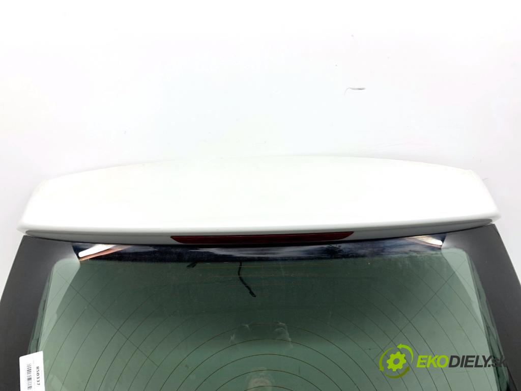 BMW F25 SUV 2016 180 kW xDrive 28 i 1997 kapota zadní část