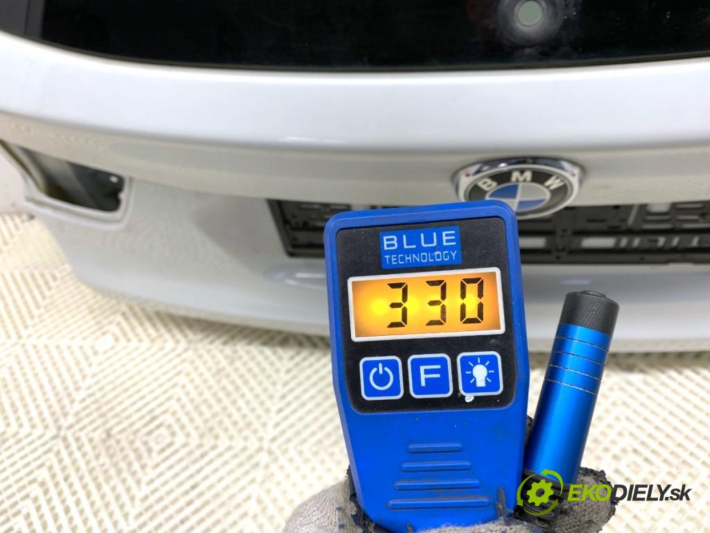 BMW F25 SUV 2016 180 kW xDrive 28 i 1997 kapota zadní část