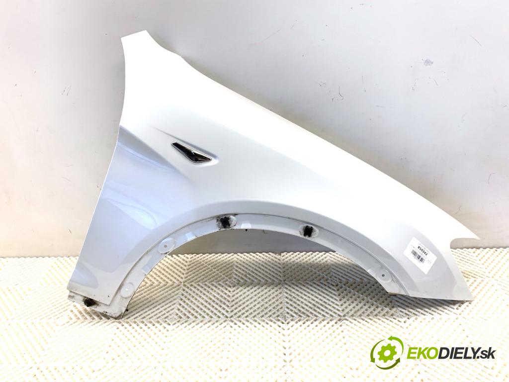 BMW F25 SUV 2016 180 kW xDrive 28 i 1997 Blatník pravy predný 