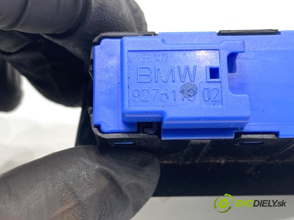 BMW F31 Kombi 2014 135 kW 320 d xDrive 1995 vypínač otvárania dverí 9275119