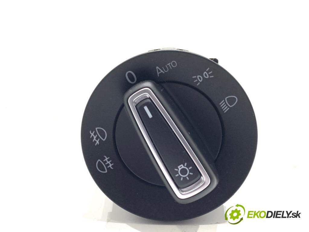 VW GOLF VII Kombi 2015 110 kW 2.0 TDI 1968 Spínač svetiel 5G0941431BD