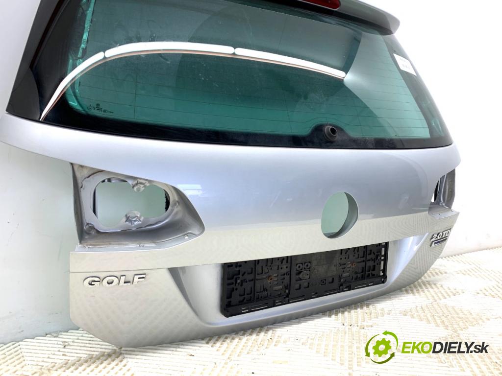 VW GOLF VII Kombi 2015 110 kW 2.0 TDI 1968 kapota zad LA7W