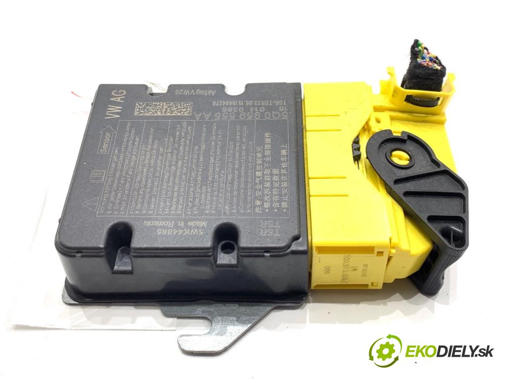 VW GOLF VII Kombi 2015 110 kW 2.0 TDI 1968 senzor airbag 5Q0959655AA (Snímač)