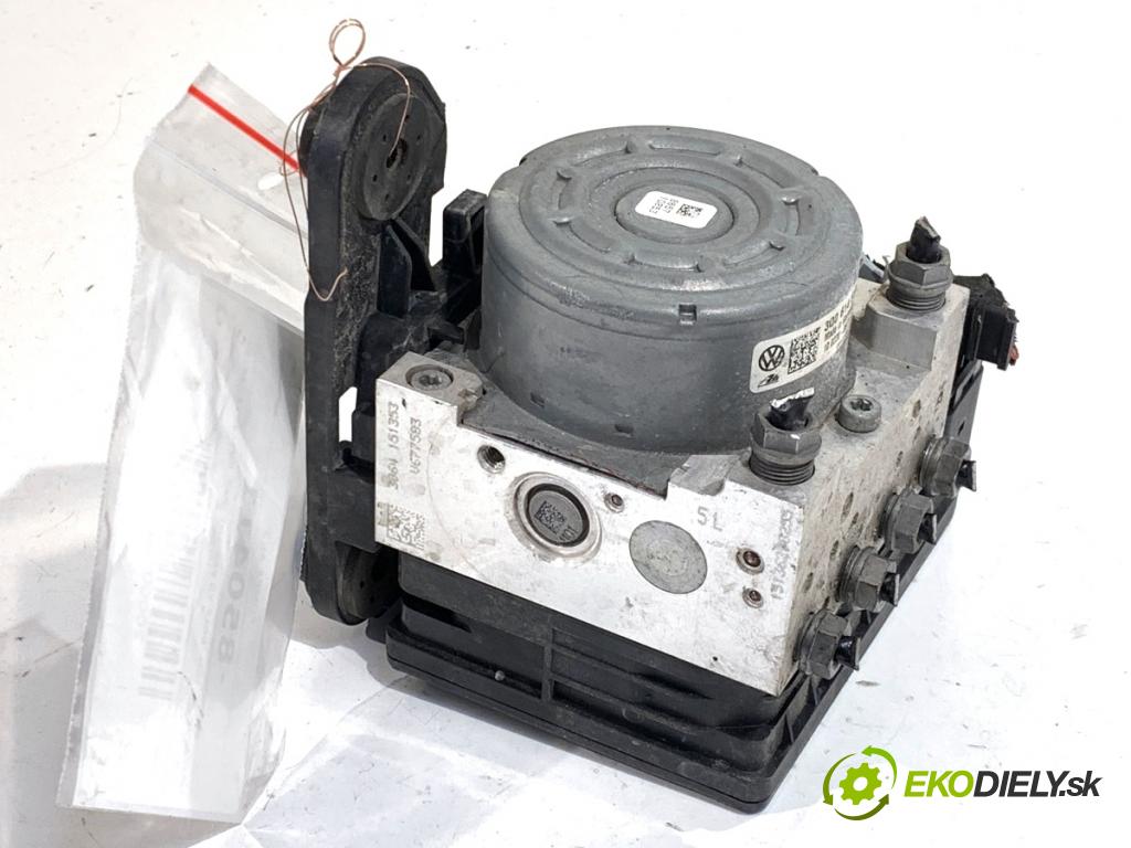 VW GOLF VII Kombi 2015 110 kW 2.0 TDI 1968 Pumpa ABS 3Q0614517AA (Pumpa ABS)