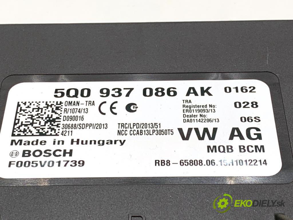 VW GOLF VII Kombi 2015 110 kW 2.0 TDI 1968 Modul komfortu 5Q0937086AK (Modul komfortu)