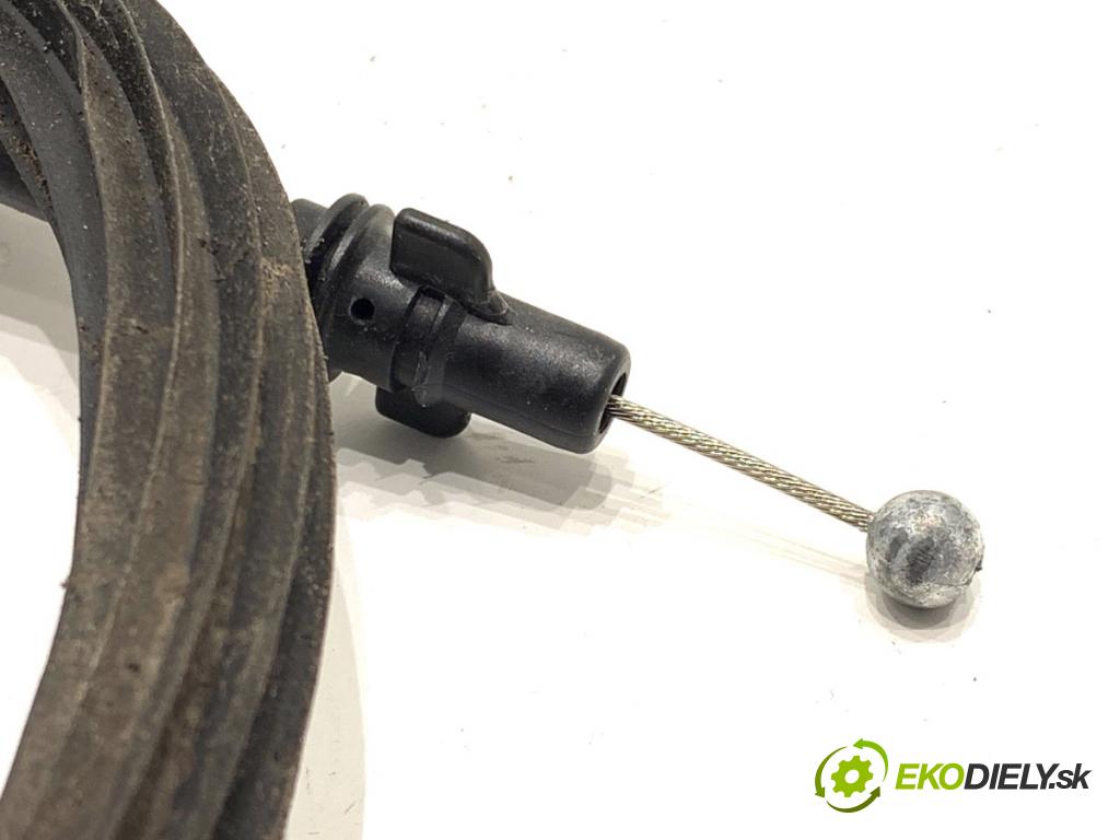 VW GOLF VII Kombi 2015 110 kW 2.0 TDI 1968 lanko kapoty 5G0823535B